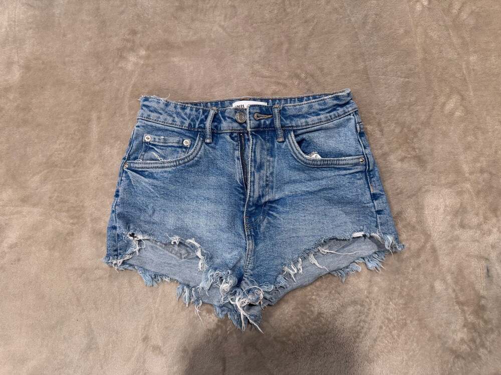 Zara High Rise Raw Hem Denim Shorts Size 2 EUR 34 Distressed Jean Shorts